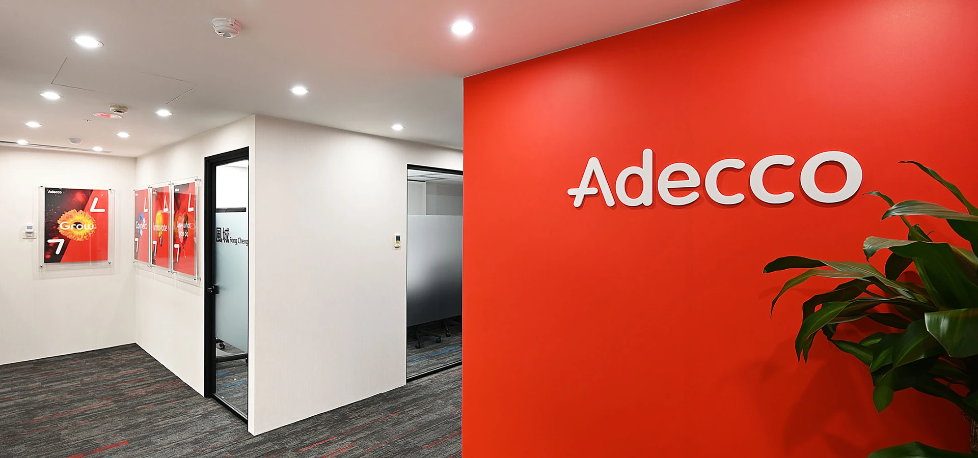 Adecco Adecco